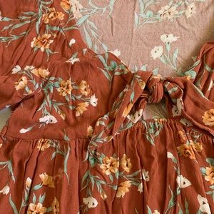 AE Boho Floral Top - 3/4 Sleeve